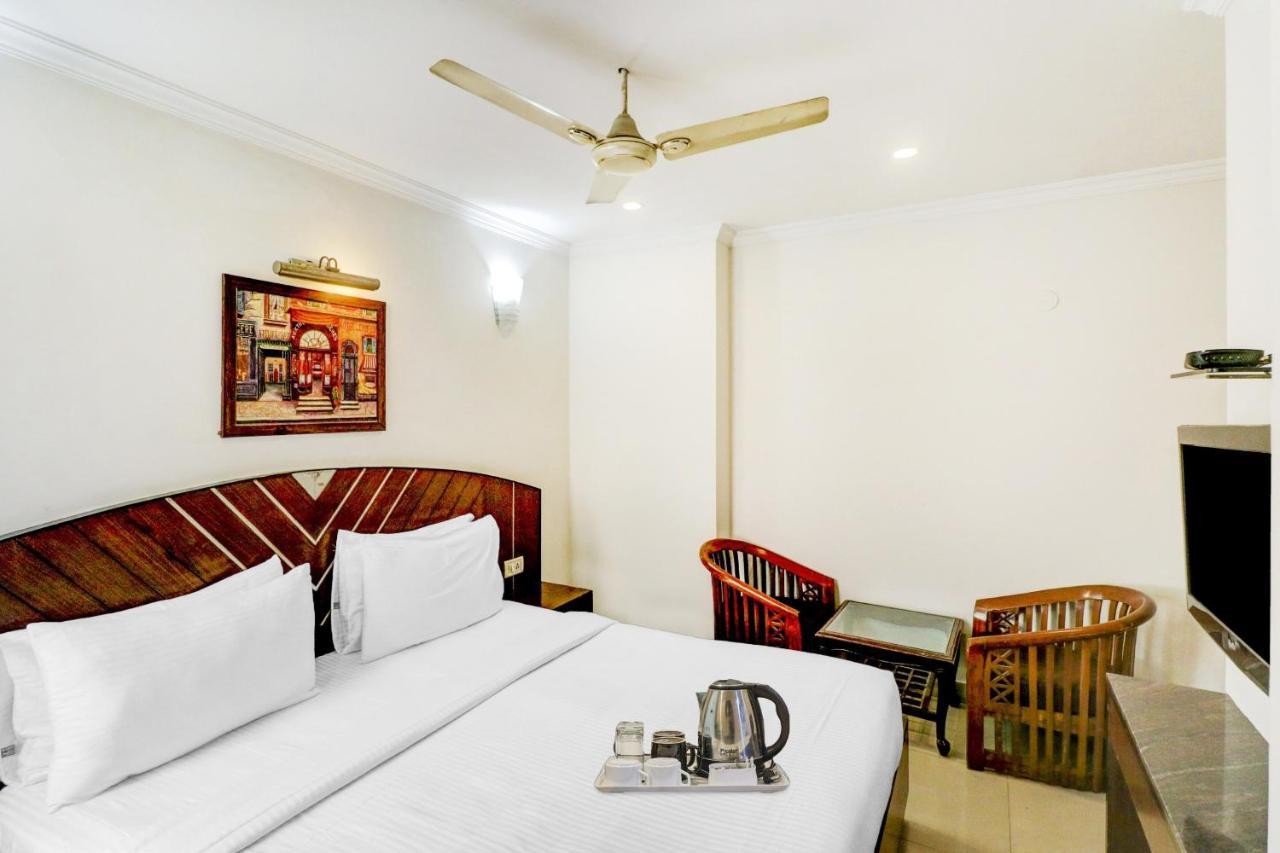 Townhouse 517 La Sapphire Near Delhi Airport Hotel Ню Делхи Екстериор снимка
