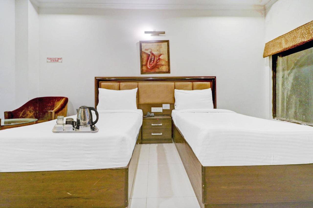 Townhouse 517 La Sapphire Near Delhi Airport Hotel Ню Делхи Екстериор снимка